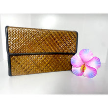 Load image into Gallery viewer, Handwoven Rectangular Clutch
